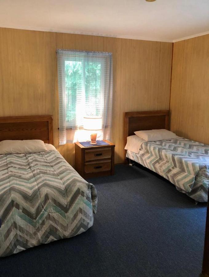 Rota Lodge Aka Latvian American Disable Veterans Center Rota Elka Park エクステリア 写真