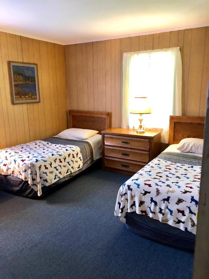 Rota Lodge Aka Latvian American Disable Veterans Center Rota Elka Park エクステリア 写真