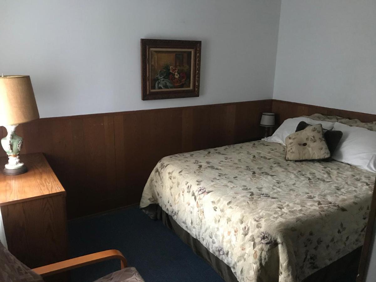 Rota Lodge Aka Latvian American Disable Veterans Center Rota Elka Park エクステリア 写真